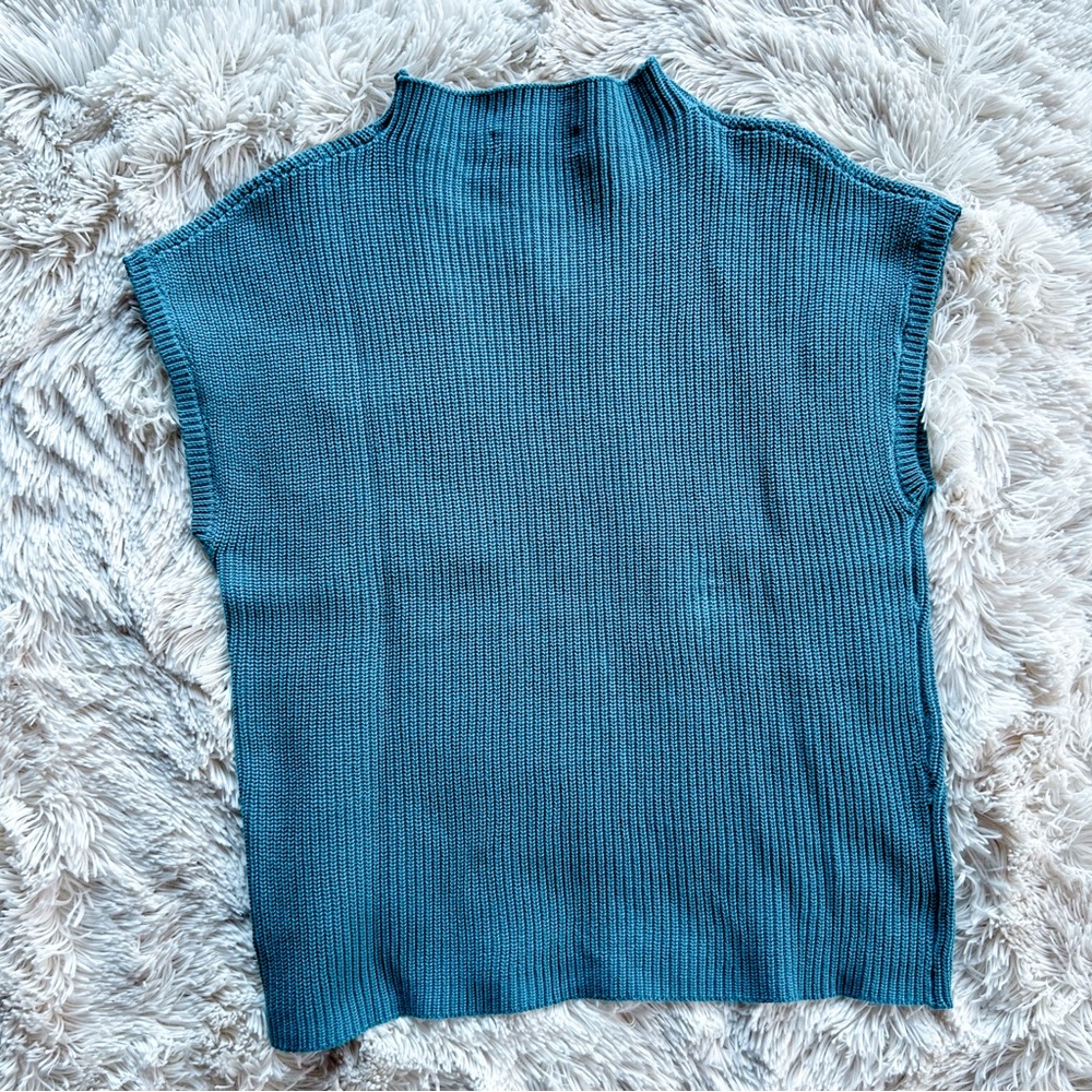 Sweater Set - Picture 4 of 7